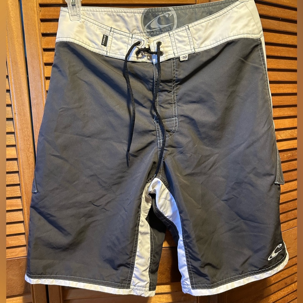 O'Neill Men's Grey and Cream Board Shorts